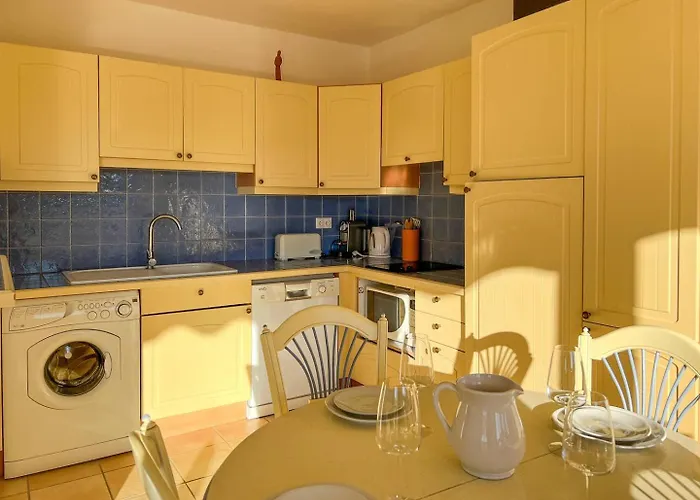 Des Cyclades Le Lavandou